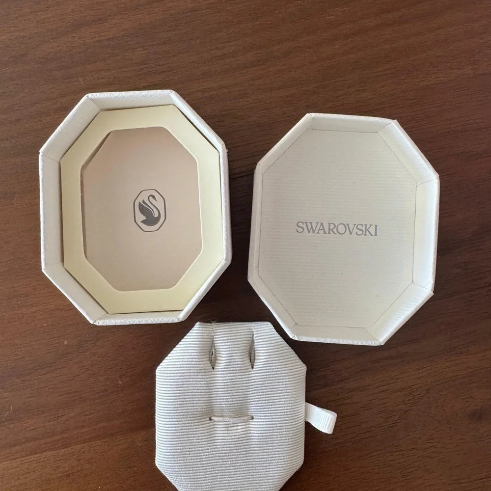 Swarovski Gift Box and Bag y.